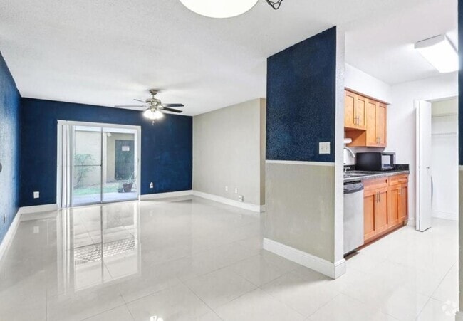 Building Photo - 733 Riverside Dr Unit 1217 Rental