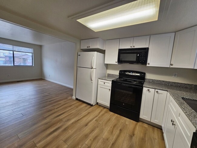 Photo - Newly Renovated Townhome Close To UNR - Central Air