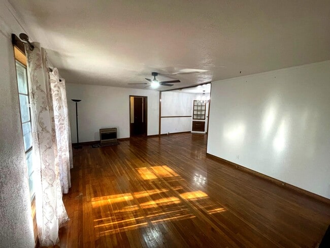 Photo - 1406 N 2nd St