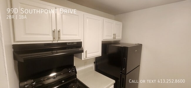 Photo - 99D Southpoint Drive-