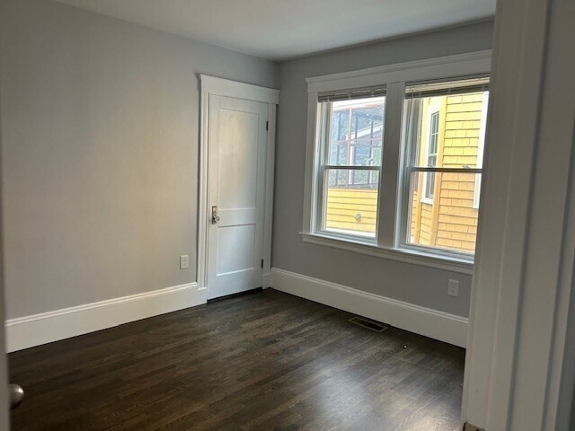 Photo - 86 Aberdeen Ave Unit 2