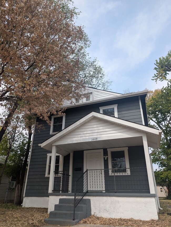 Building Photo - 1449 Weaver St Rental