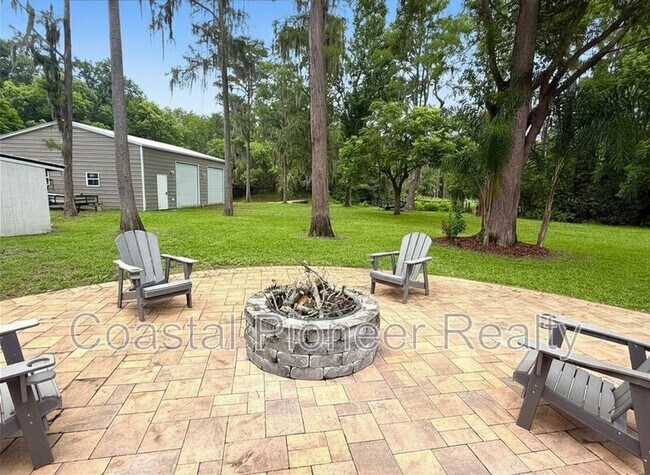 Photo - 18306 Crawley Rd