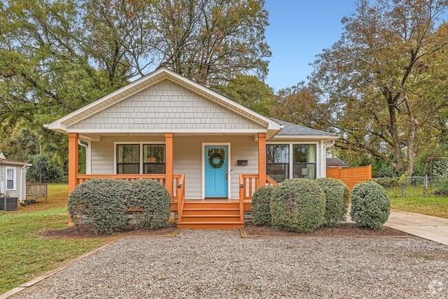 Building Photo - Beautifully Upgraded 3BD/2BA NoDA Bungalow... Rental