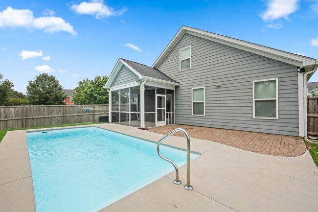 Photo - 720 Goodlet Cir