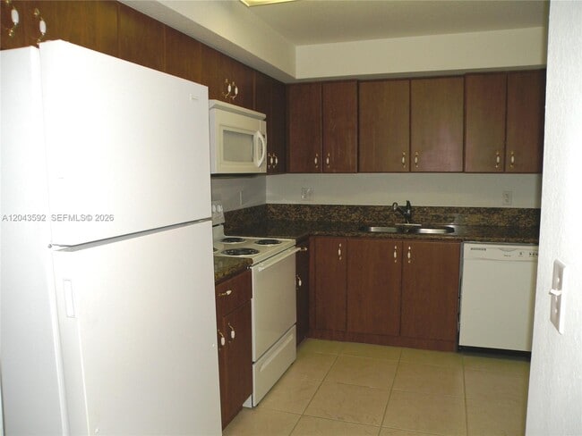 Photo - 10981 NW 88th Terrace Unidad 801