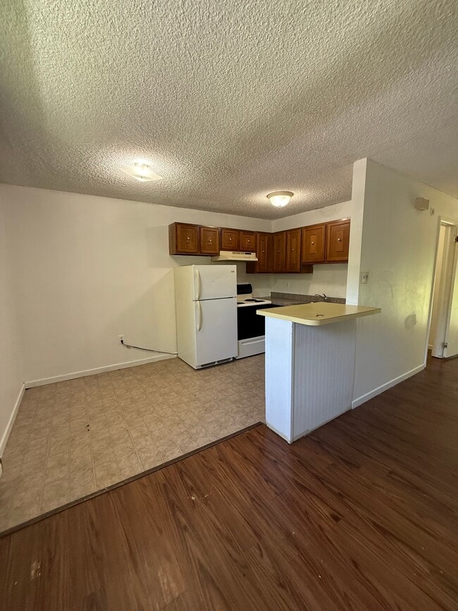 Photo - 2111 Florence Ave Unit A
