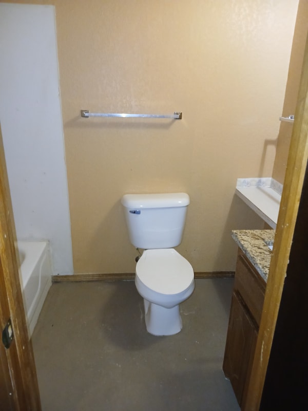 Photo - 902 Cynthia St Unidad 38