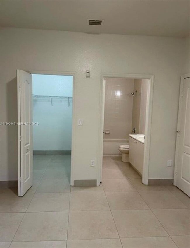 Photo - 1661 SE 29th Ct Unit 103