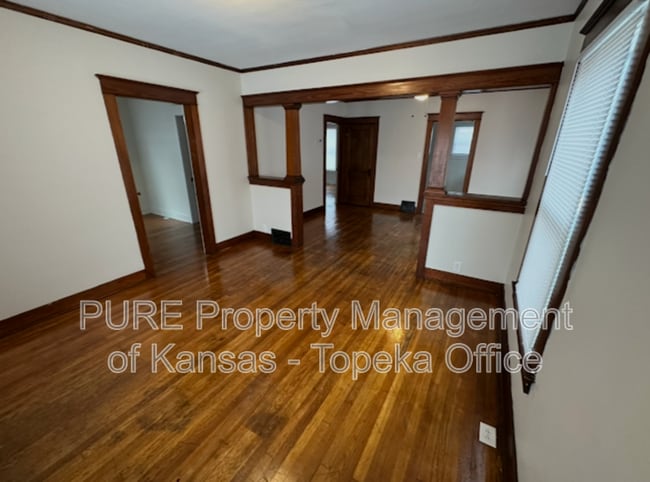 Photo - 939 SW Jewell Ave