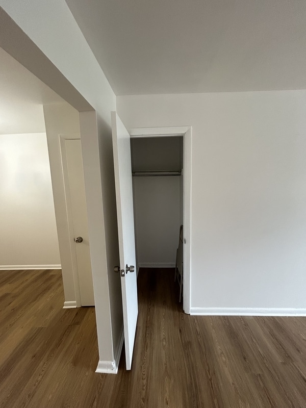 Photo - 302 Hillside Dr