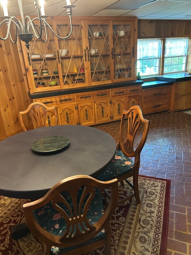 Photo - 1541 Duke Rd