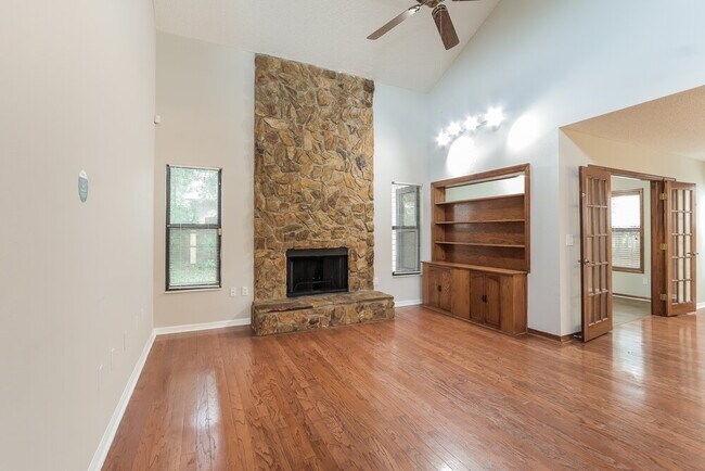 Photo - 3577 Raintree Ln