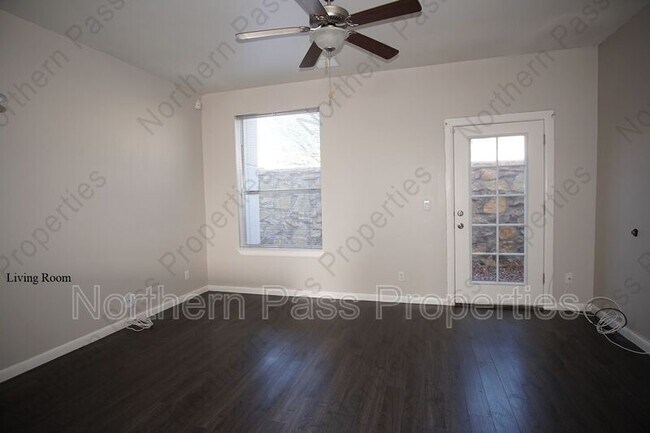 Photo - 6262 Woodrow Bean Transmountain