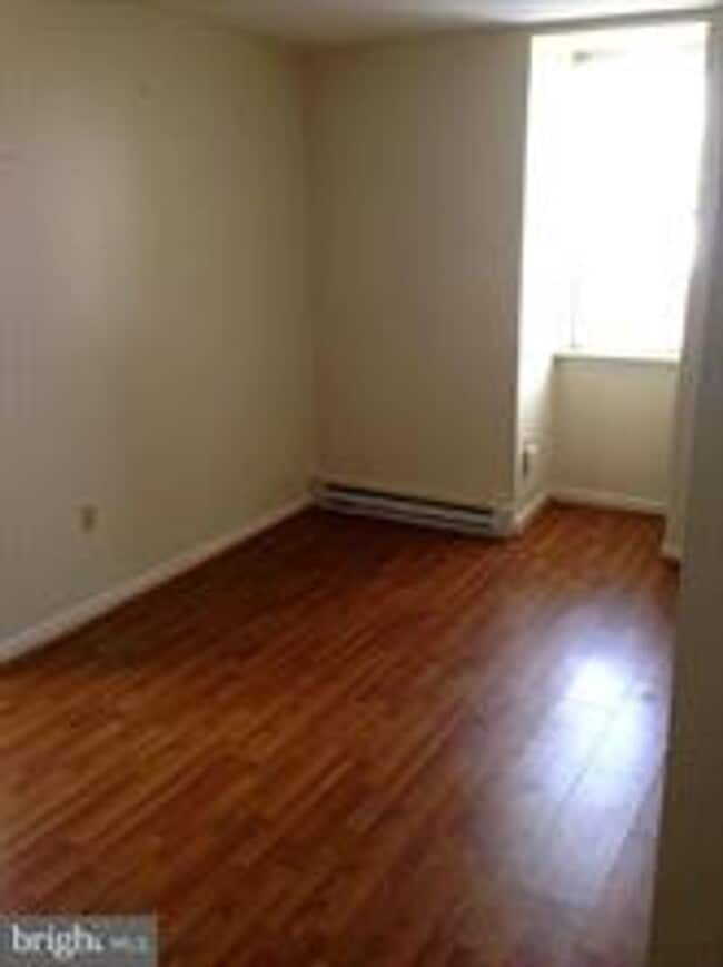Photo - 51 E North Ave Unit Apt #3