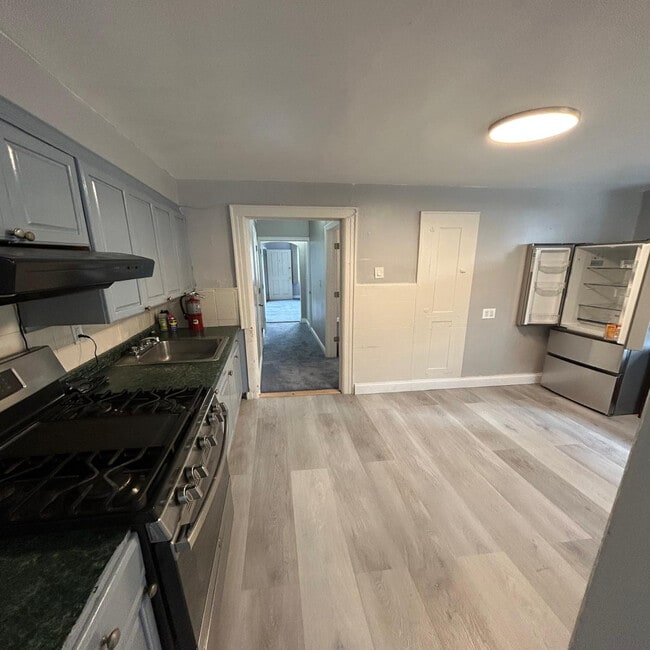 Photo - 4137 Boyd Ave Unit 1