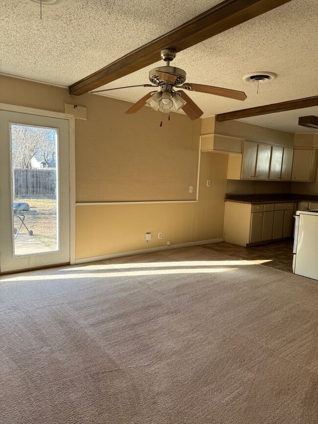 Photo - 924 S Crockett St