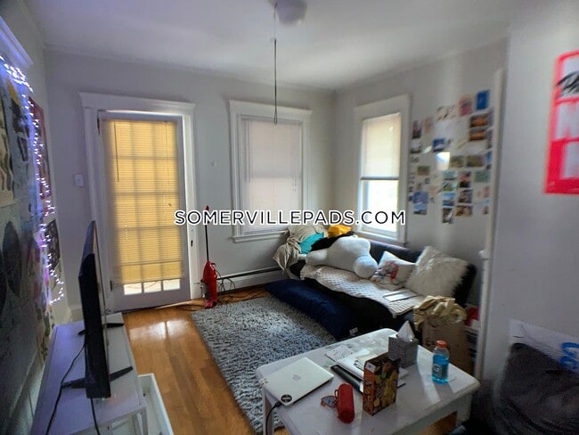 29 Chetwynd Rd Unit 1