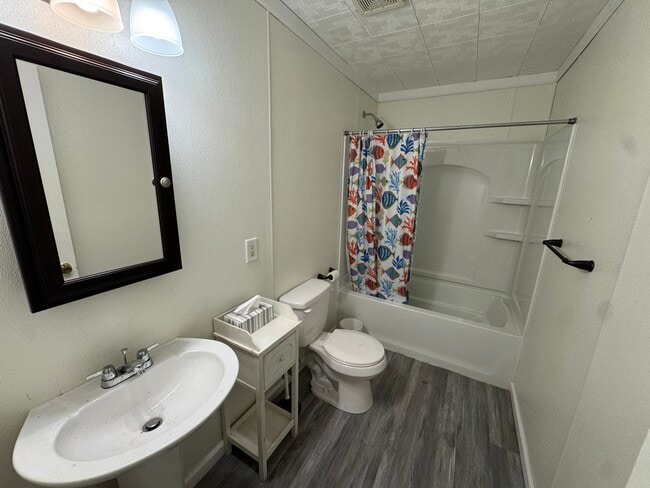 Photo - 187 Silver St