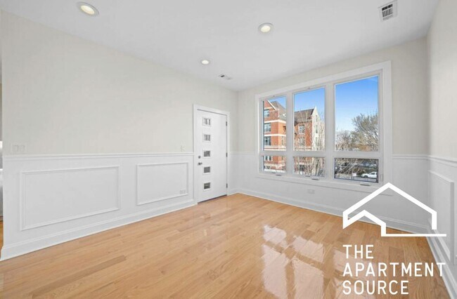 Photo - 2811 W Jackson Blvd Unidad 3