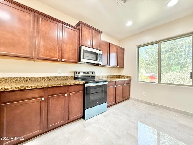 Photo - 10631 E Sunflower Ln