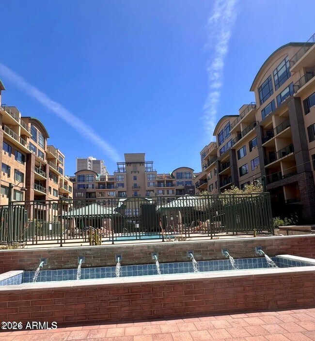 Photo - 17 W Vernon Ave Unit 413