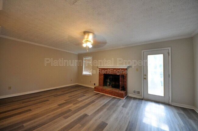 Photo - 1052 Westfield Trace