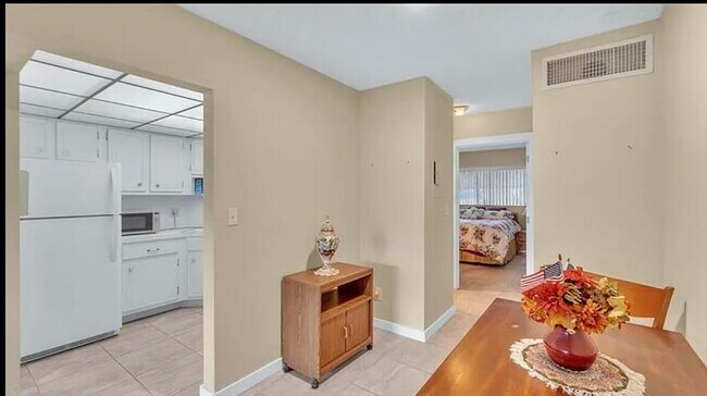 Photo - 5200 NE 24th Terrace Unit 107-c