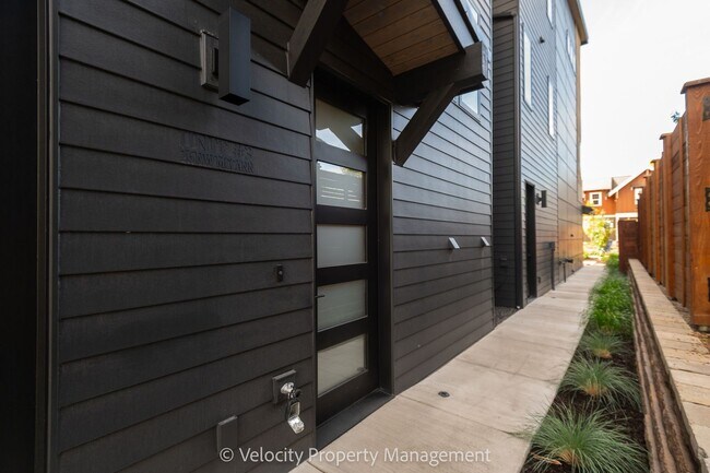 Brand New Westside Townhome! - Brand New Westside Townhome!