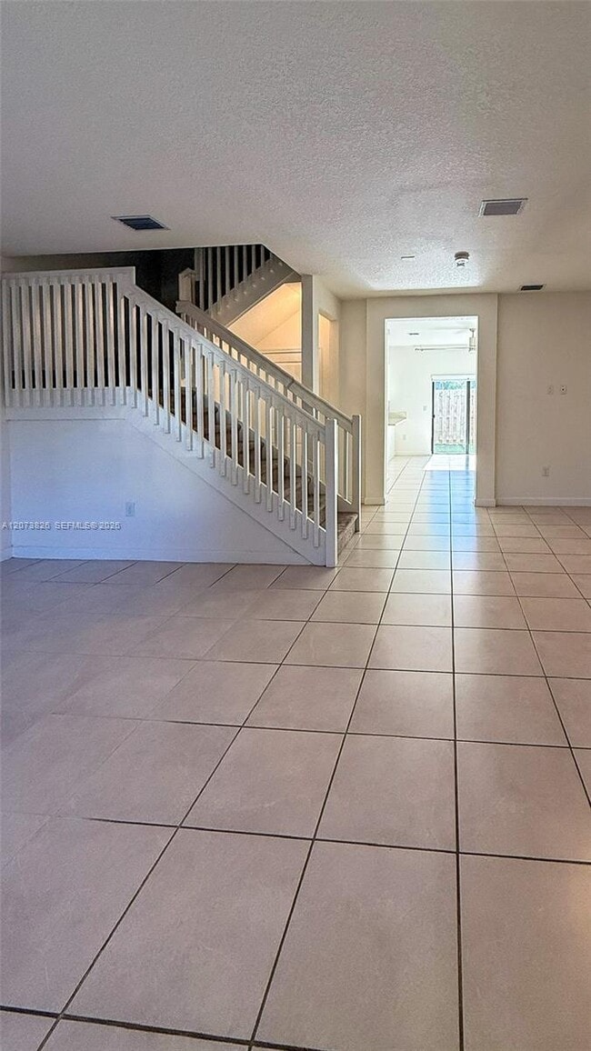 Photo - 20800 NE 5th Ct