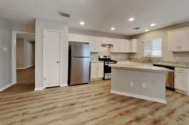 Photo - 4935 Pecan Grove Dr