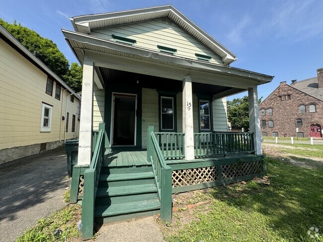 Building Photo - 15 Ardmore St Rental