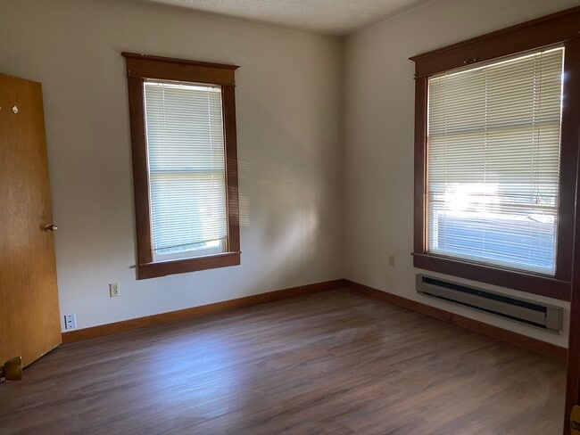 Photo - 1501 Sturgus Ave S Unidad A