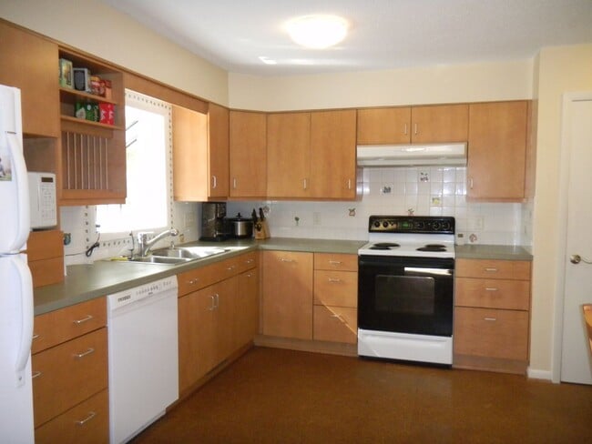 Photo - Peaceful Carrboro Living with Private Deck & Wooded Views