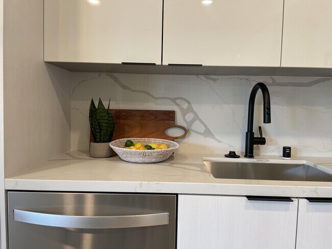 Photo - 401 Cypress Ave Unit ID1070892P