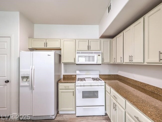 Photo - 10001 Peace Way Unidad 2272