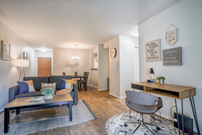 Photo - 14645 NE 34th St Unit C19