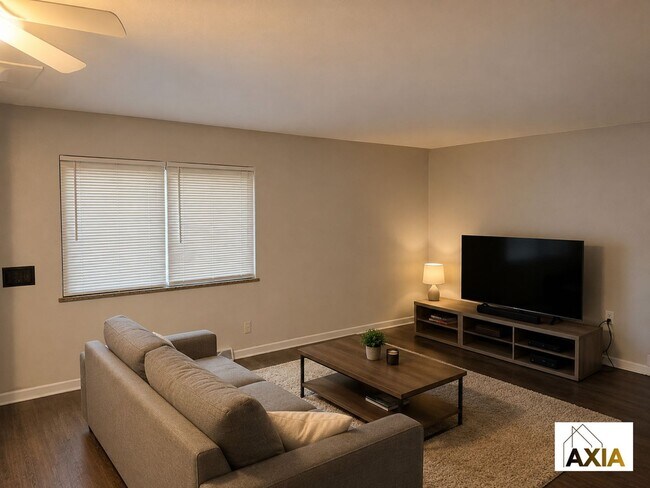 Photo - 3250-3256 N. Cherry St Unit 3250