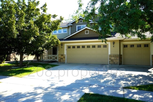 Building Photo - 2934 NW 11th Ave Rental