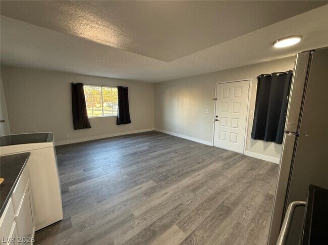 Photo - 632 Triest Ct Unit A