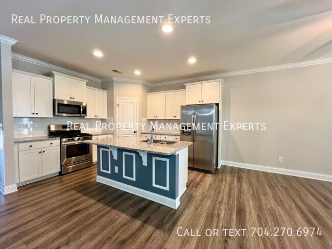 Photo - 5040 Harris Woods Blvd