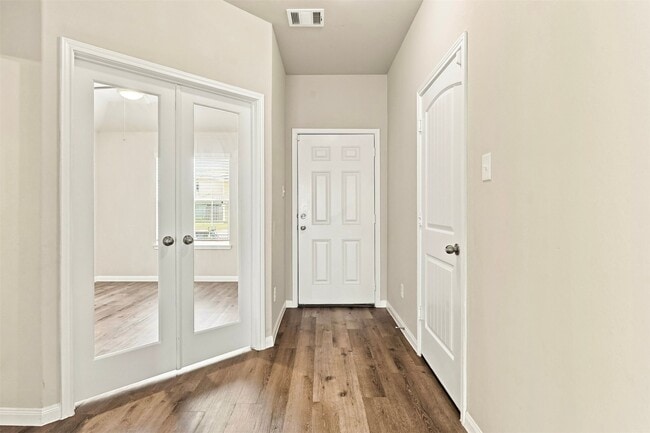 5323 Brooklyn Rose Dr