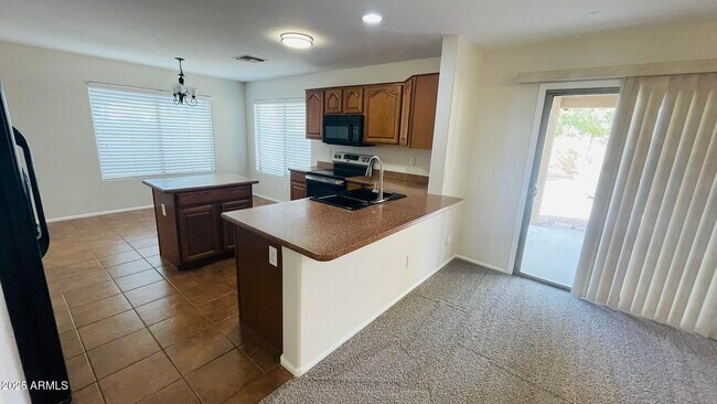 Photo - 40304 W Hayden Dr