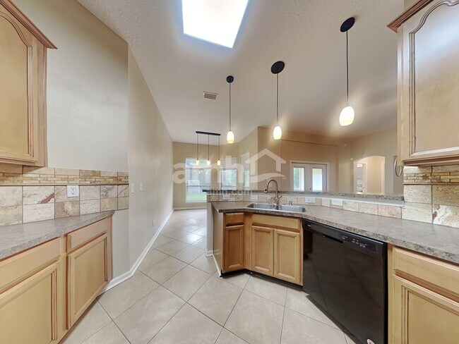 13839 Fish Eagle Dr W