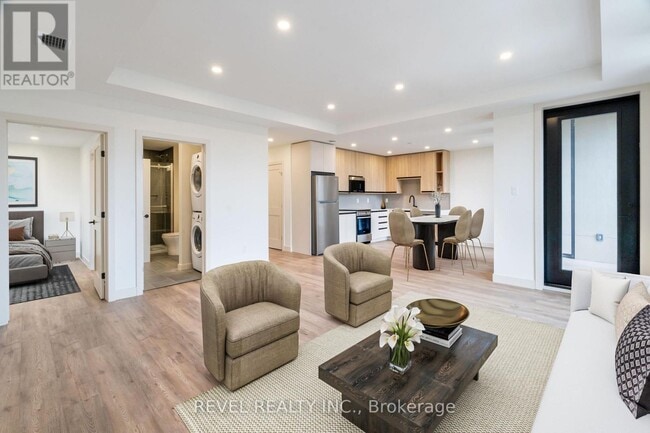 Photo - 4390 Hillview Dr Unit 302