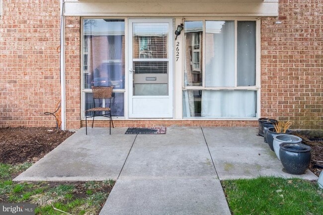 2627 Redcoat Dr Unit 213