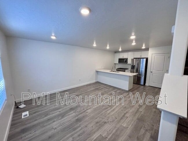 Photo - 3898 Bowie Dr