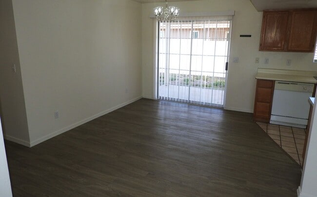 Photo - 3+2 Stylish, Move-In Ready Home with New Flooring and Fresh Interior