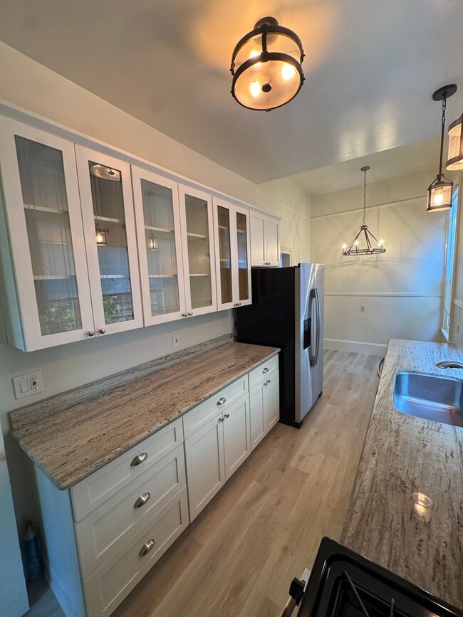 Photo - Charming Alameda Gem on Clinton Ave | Steps from the Island's Best
