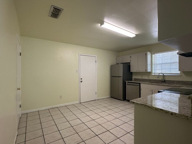 Photo - Ready for move in